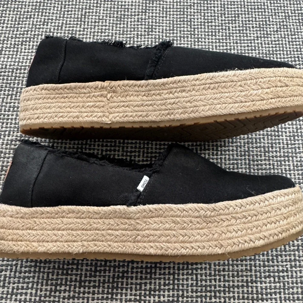 TOMS Alpargata Black Frayed Canvas Platform Espadrille Slip On Shoes Womens 9.5